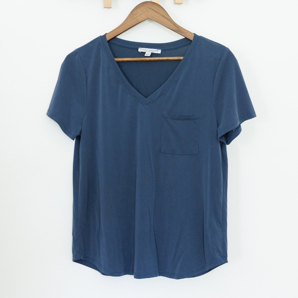 Green Envelope Los Angeles Womens V-Neck Pocket T-Shirt Blue Small Short Sleeve